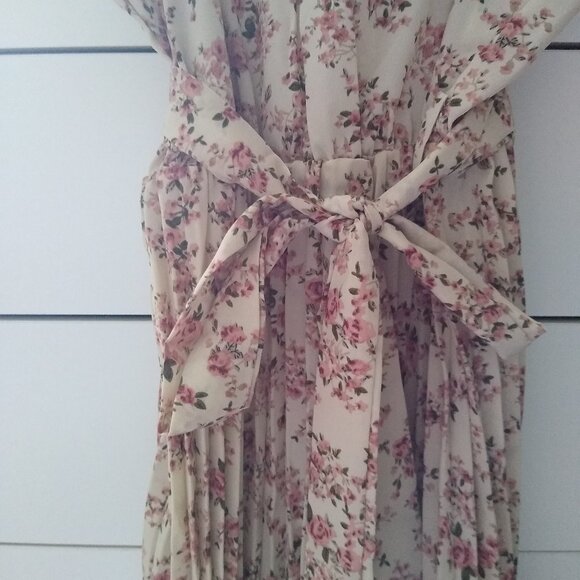 SHEIN VCAY Floral Pleated Hem Belted Cami Maxi Dress - Picture 5 of 6